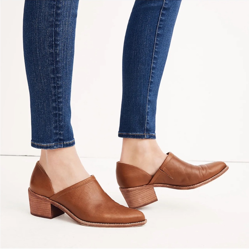 Madewell The Brady Lowcut Bootie in Leather